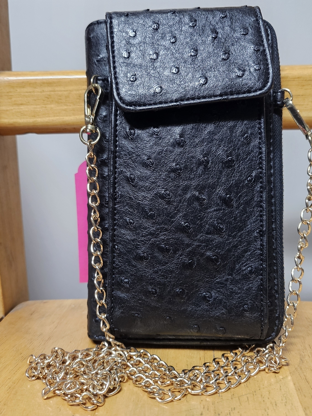 Black Faux-Ostrich Crossbody Phone Bag Gold Chain Strap Convertible Clutch Purse